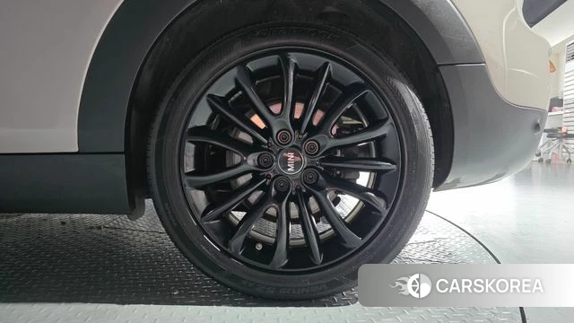 Mini Cooper Clubman id 4457912 из Кореи 13