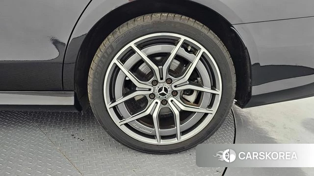 Mercedes-Benz E-Class W213 id 4657222 из Кореи 13