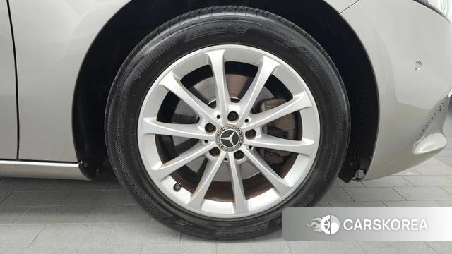 Mercedes-Benz A-Class W177 id 4496398 из Кореи 13