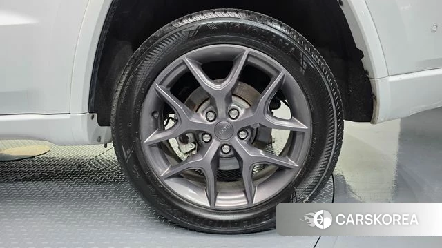 Jeep Grand Cherokee id 4482051 из Кореи 13