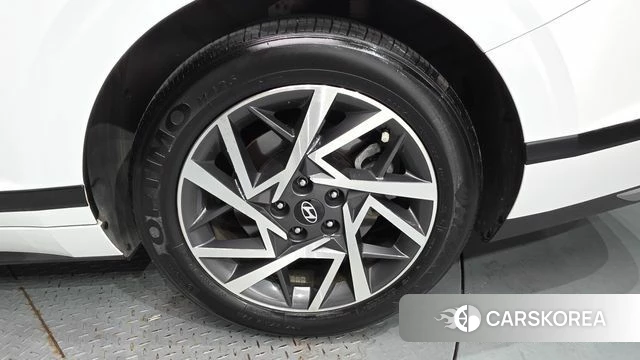 Hyundai Grandeur (GN7) id 4493898 из Кореи 13
