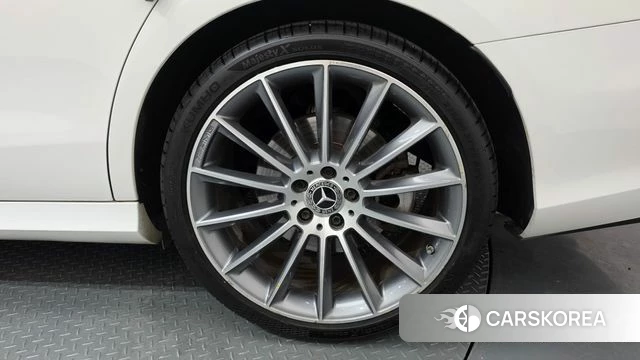 Mercedes-Benz E-Class W213 id 4759805 из Кореи 13