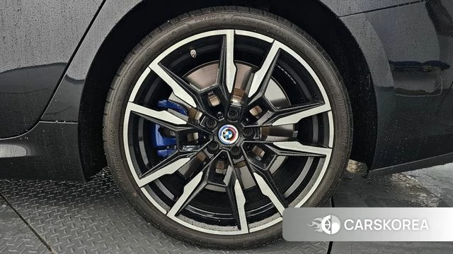 BMW 8 Series (G15) id 4566284 из Кореи 13