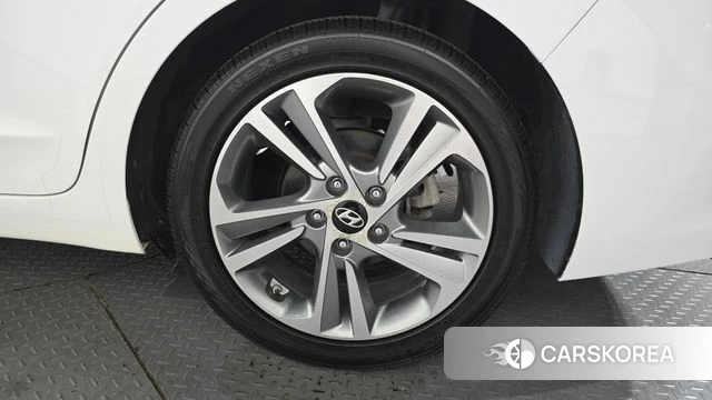 Hyundai Avante AD id 4633161 из Кореи 13
