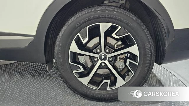 Kia Sportage 5th Generation Hybrid id 4749956 из Кореи 13