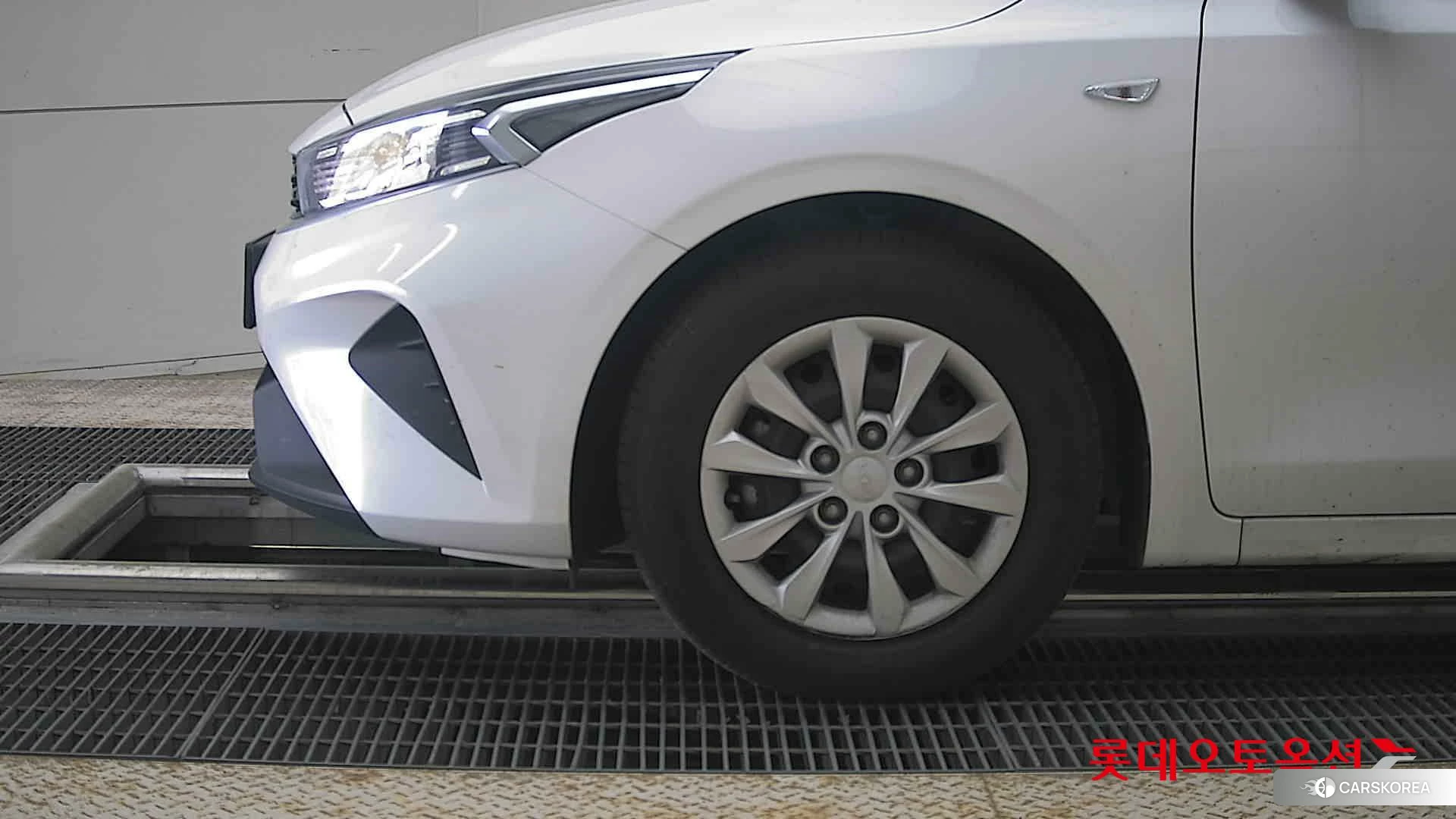 Kia K3 id 4289613 из Кореи 13