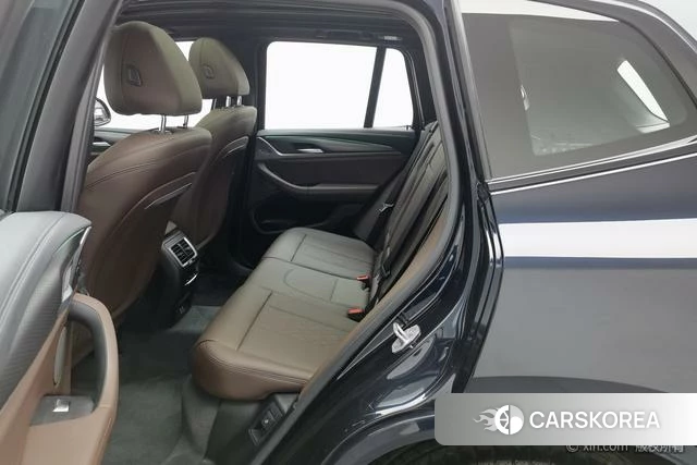 BMW X3 id 4264126 из Китая 13
