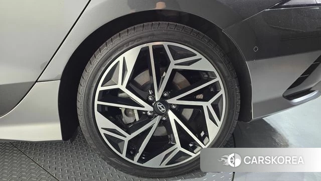 Hyundai Ionic 6 id 4408939 из Кореи 13
