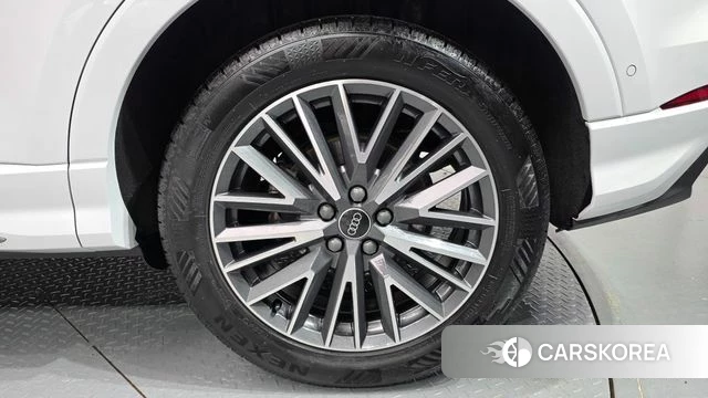 Audi Q3 (F3) id 4635741 из Кореи 13