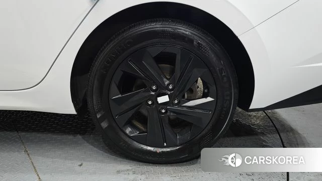 Hyundai Avante Hybrid (CN7) id 4561136 из Кореи 13