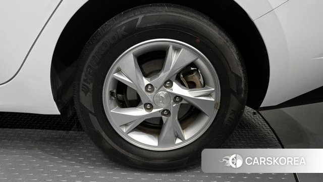 Hyundai Avante (CN7) id 4250558 из Кореи 13