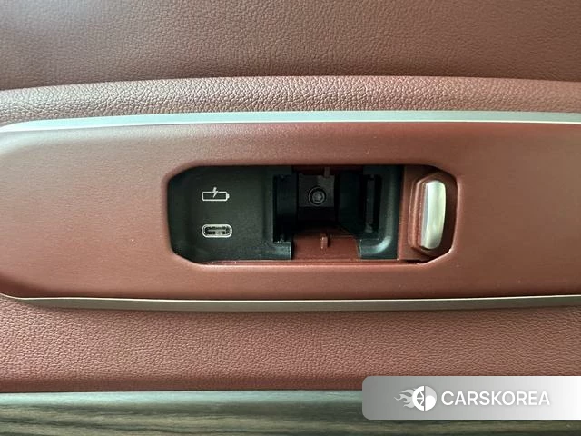 BMW X5 id 4307612 из Китая 13