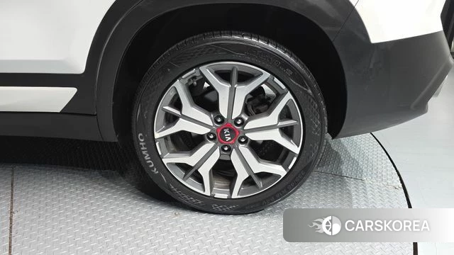 Kia Seltos id 4657673 из Кореи 13