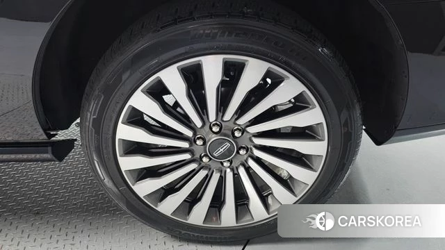 Lincoln Navigator 4th generation id 4784535 из Кореи 13