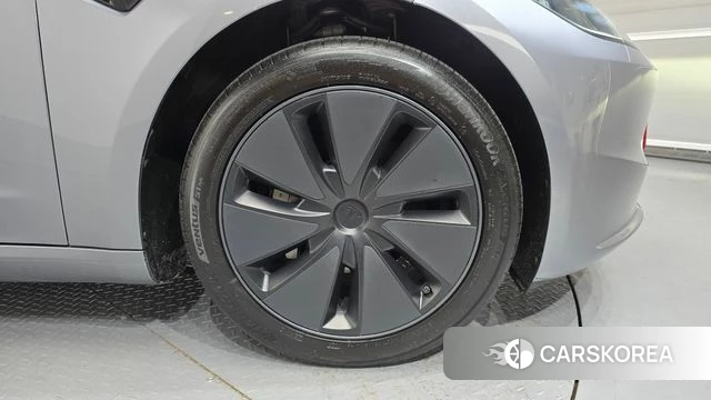 Tesla Model 3 id 4853644 из Кореи 13