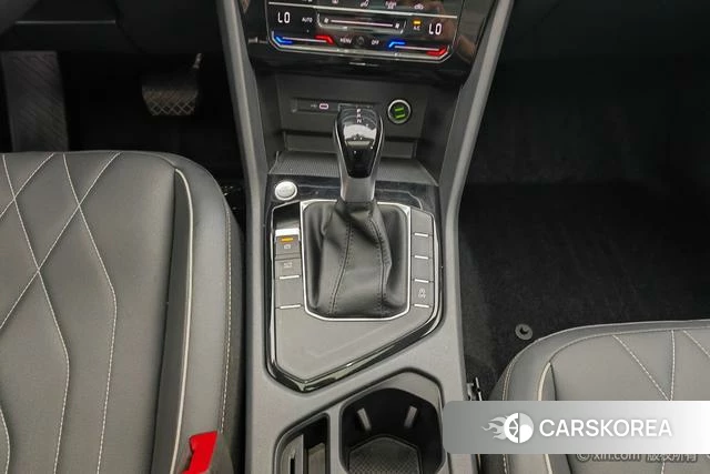 Volkswagen Tiguan L id 4335839 из Китая 13