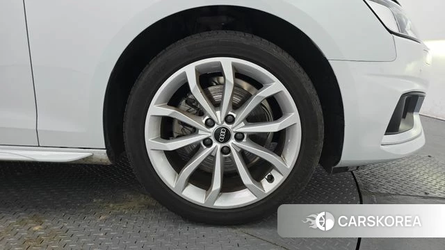 Audi A4 (B9) id 4323018 из Кореи 13