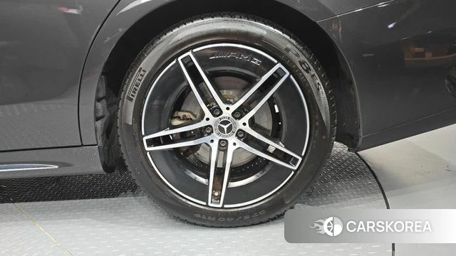 Mercedes-Benz E-Class W214 id 4834490 из Кореи 13
