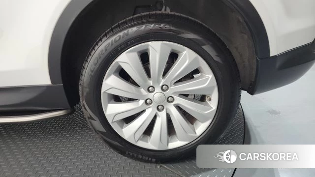 Land Rover Discovery Sports 2nd Generation id 4535968 из Кореи 13