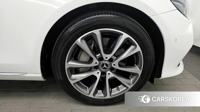 Mercedes-Benz E-Class W213 id 4203822 из Кореи 13