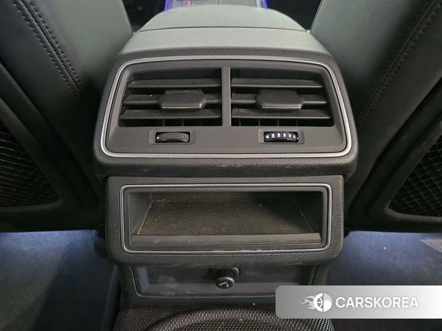 Audi A7 id 4259329 из Китая 13