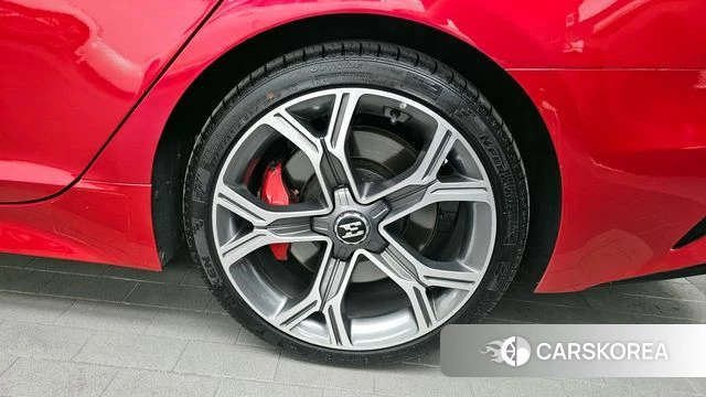 Kia Stinger id 4197082 из Кореи 13