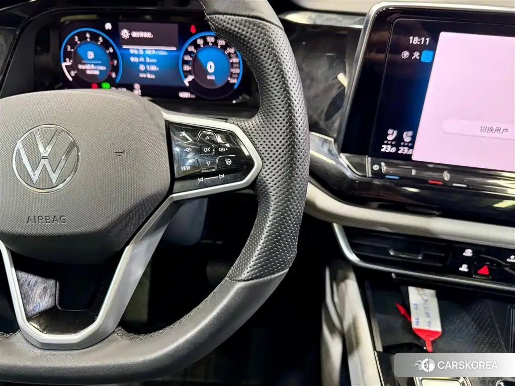 Volkswagen Teramont id 4546236 из Китая 13
