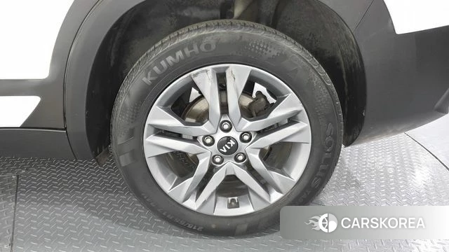 Kia Seltos id 4250629 из Кореи 13