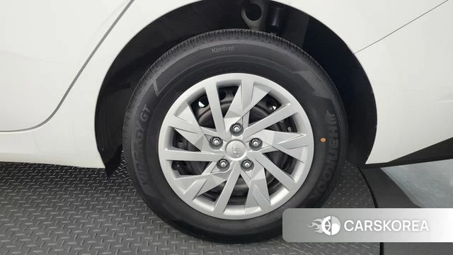 Hyundai Avante (CN7) id 4518853 из Кореи 13