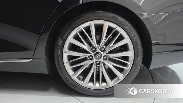 Hyundai Grandeur IG id 4356781 из Кореи 13