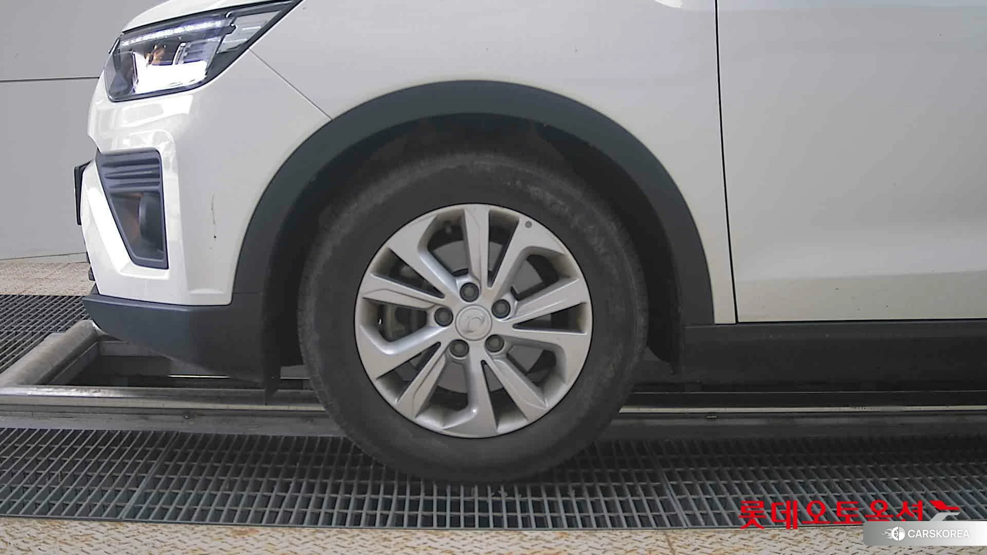 SsangYong Tivoli id 4347412 из Кореи 13
