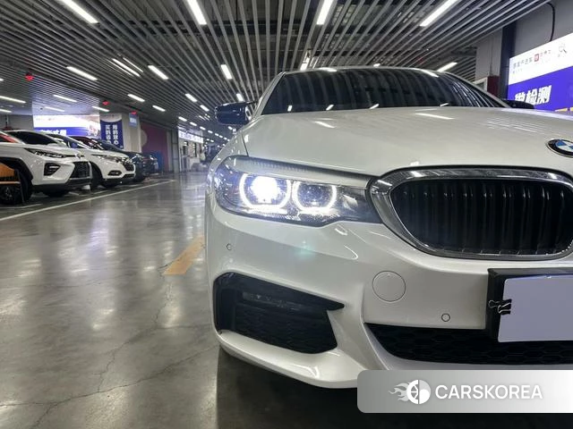 BMW 5 series id 3890586 из Китая 13