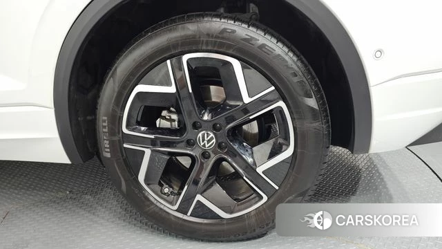 Volkswagen Touareg 3rd generation id 4474133 из Кореи 13