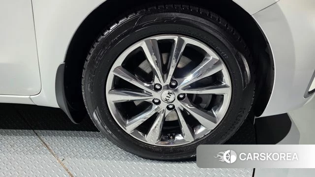 Kia The New Carnival id 4294874 из Кореи 13
