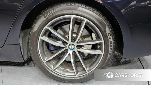 BMW 5 Series (G30) id 4362152 из Кореи 13