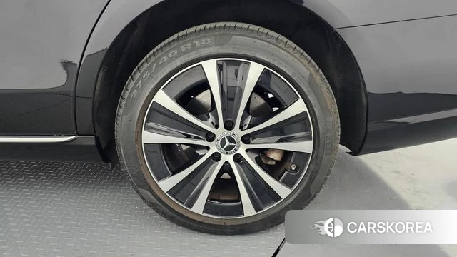 Mercedes-Benz E-Class W213 id 4402306 из Кореи 13