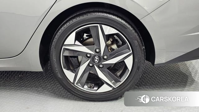 Hyundai Avante (CN7) id 4389641 из Кореи 13