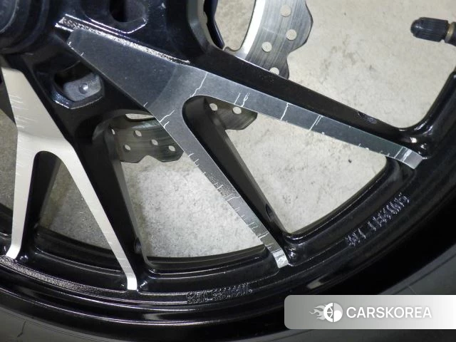 Yamaha BOLT 950R id 3945927 из Японии 13