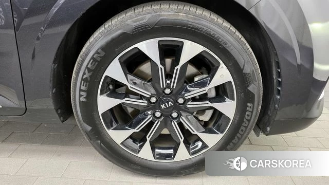 Kia Carnival 4th generation id 4416441 из Кореи 13