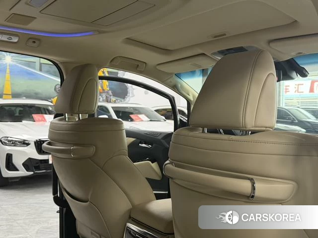 Toyota Elfa id 4300062 из Китая 13