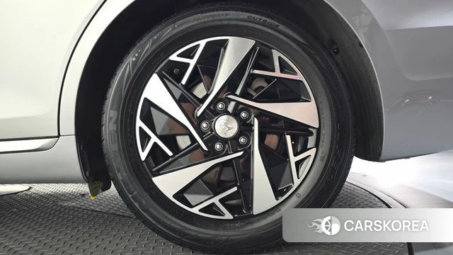 Hyundai The New Grandeur IG Hybrid id 4848959 из Кореи 13