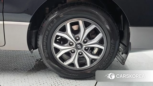 Hyundai The New Grand Starex id 4638114 из Кореи 13