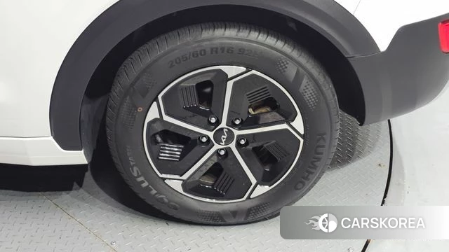 Kia Di Ol Nu Niro id 4603696 из Кореи 12