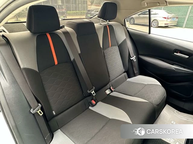 Toyota Corolla id 4313677 из Китая 13