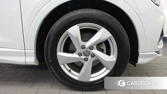 Audi Q3 (F3) id 4943355 из Кореи 13