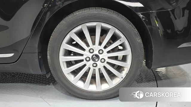 Kia Come New K7 id 4286206 из Кореи 13