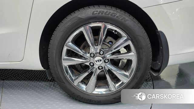 Kia The New Carnival id 4708626 из Кореи 13
