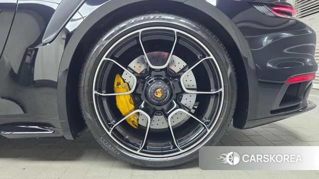 Porsche 911(992) id 4894632 из Кореи 13