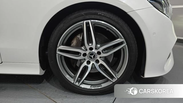 Mercedes-Benz E-Class W213 id 4759502 из Кореи 13