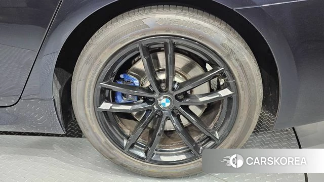 BMW 5 Series (G30) id 4750642 из Кореи 13